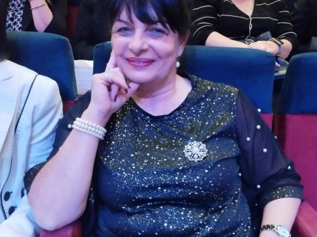 Поздравления на нашите завършващи дванадесетокласници!
