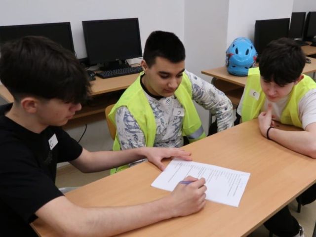 Училищен кръг от Националното състезание по Безопасност на движението по пътищата. [01.03.2024]