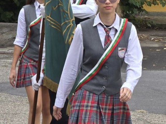Да е успешна, вълнуваща и вдъхновена новата учебна година! [17.09.2024]