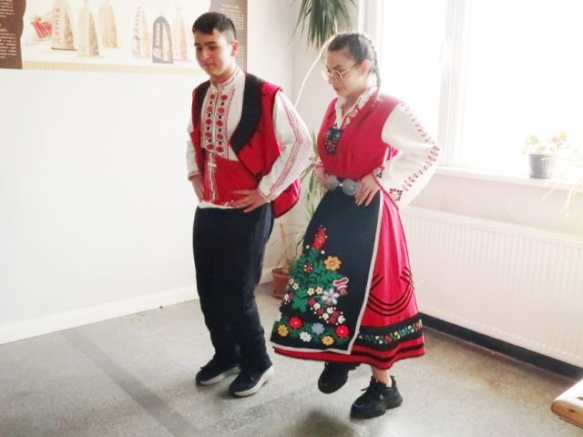 ПЪТЯТ НА ХЛЯБА - ЕДНО ПЪТЕШЕСТВИЕ С IХБ КЛАС В ХЛЕБОЗАВОД „ДЕМЕА “ [02.12.2024]
