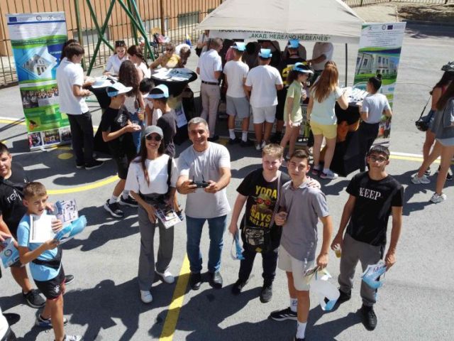 Панорама на образованието и професиите 2025 [26.06.2025]